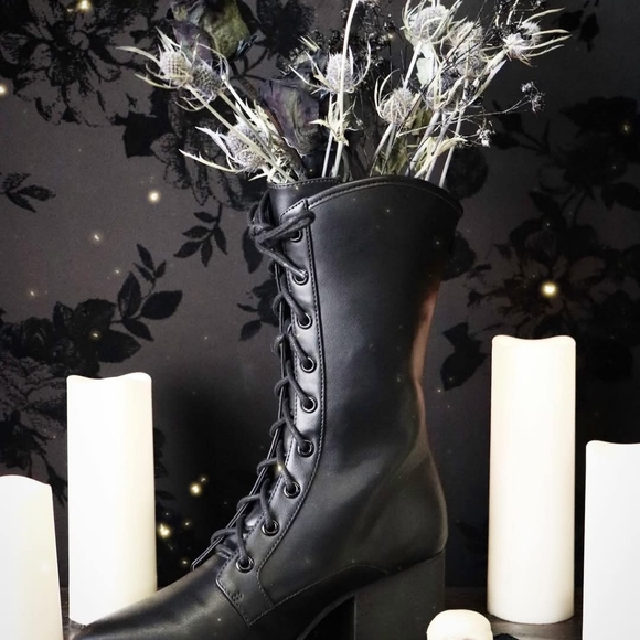 Nancy Boot - Picture 3 of 14